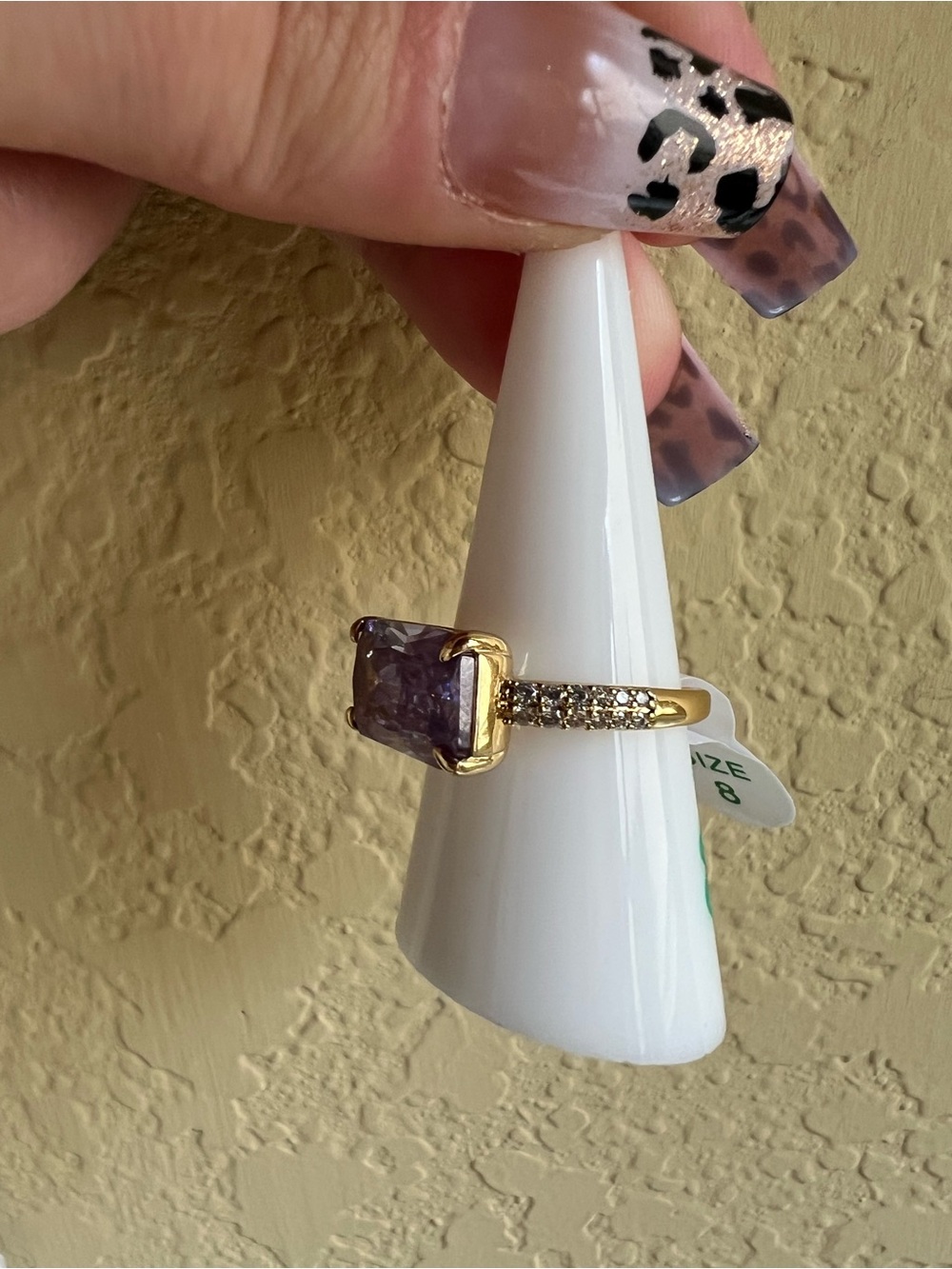 Gold-Tone Ring with Rectangular Lavender Stone - Picture 4 of 6